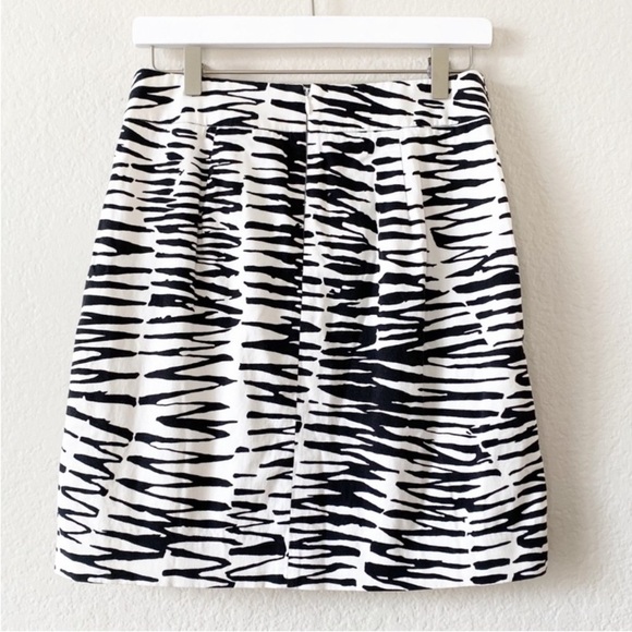 TRINA TURK + BANANA REPUBLIC Zazzy Zebra Animal Print Skirt - Picture 4 of 9
